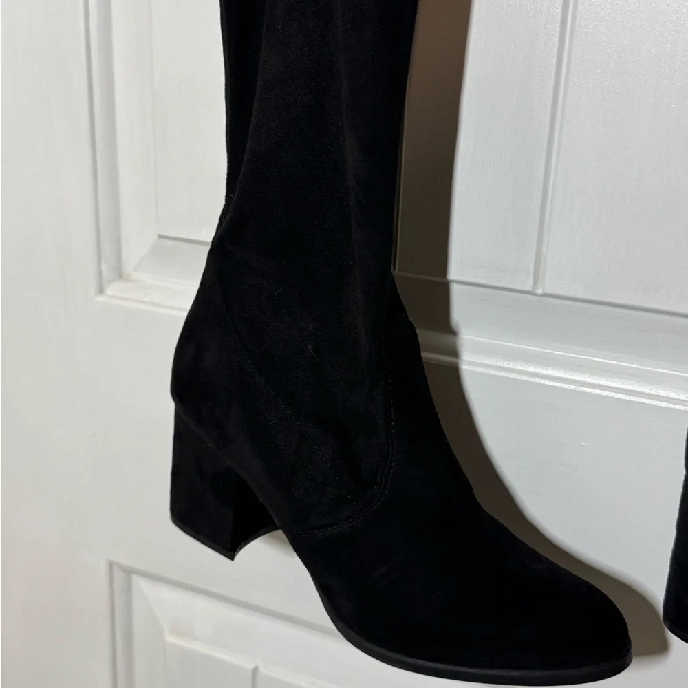 Unisa Sleek Black Quesia Over-the-Knee Boots